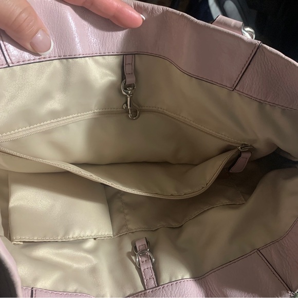 Coach Leather Brook Shoulder Handbag Lavender  A0973-13582 - Picture 2 of 10